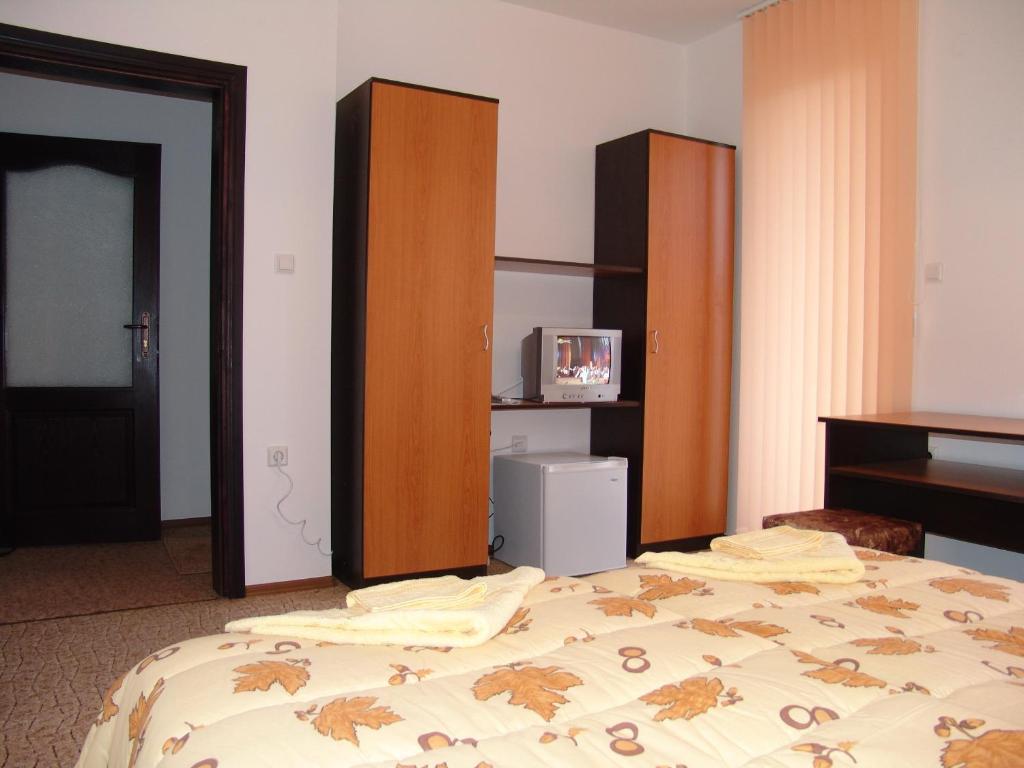 Tarnovski Dom Guest Rooms Veliko Tarnovo Szoba fotó