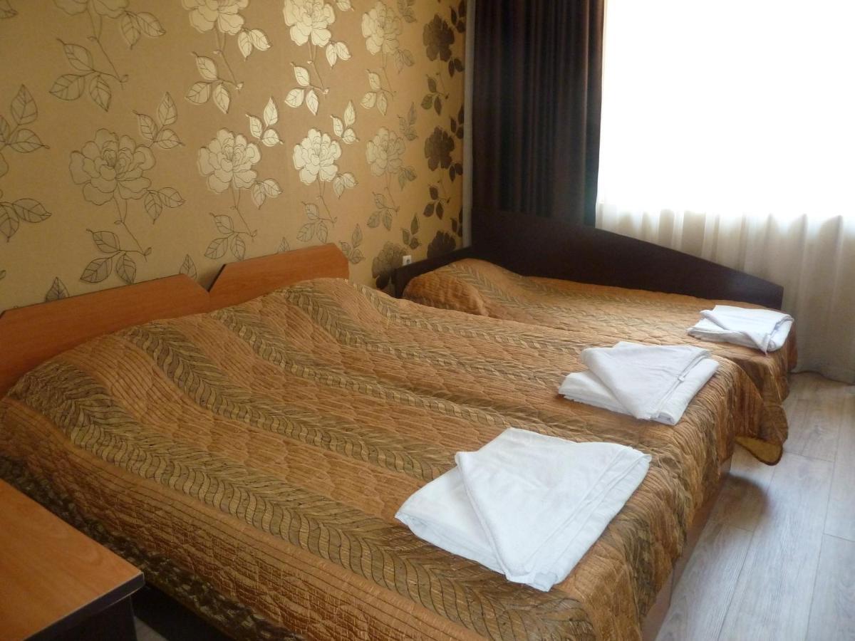 Tarnovski Dom Guest Rooms Veliko Tarnovo Kültér fotó
