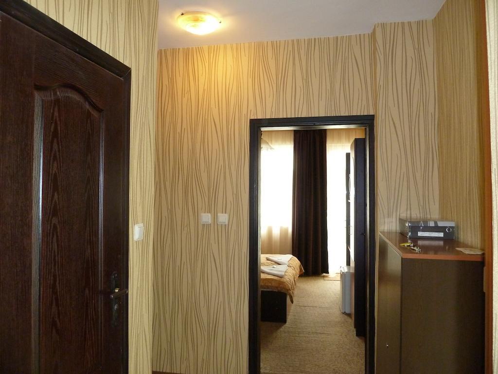 Tarnovski Dom Guest Rooms Veliko Tarnovo Kültér fotó