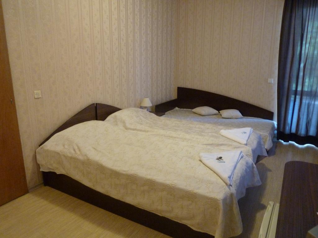 Tarnovski Dom Guest Rooms Veliko Tarnovo Szoba fotó